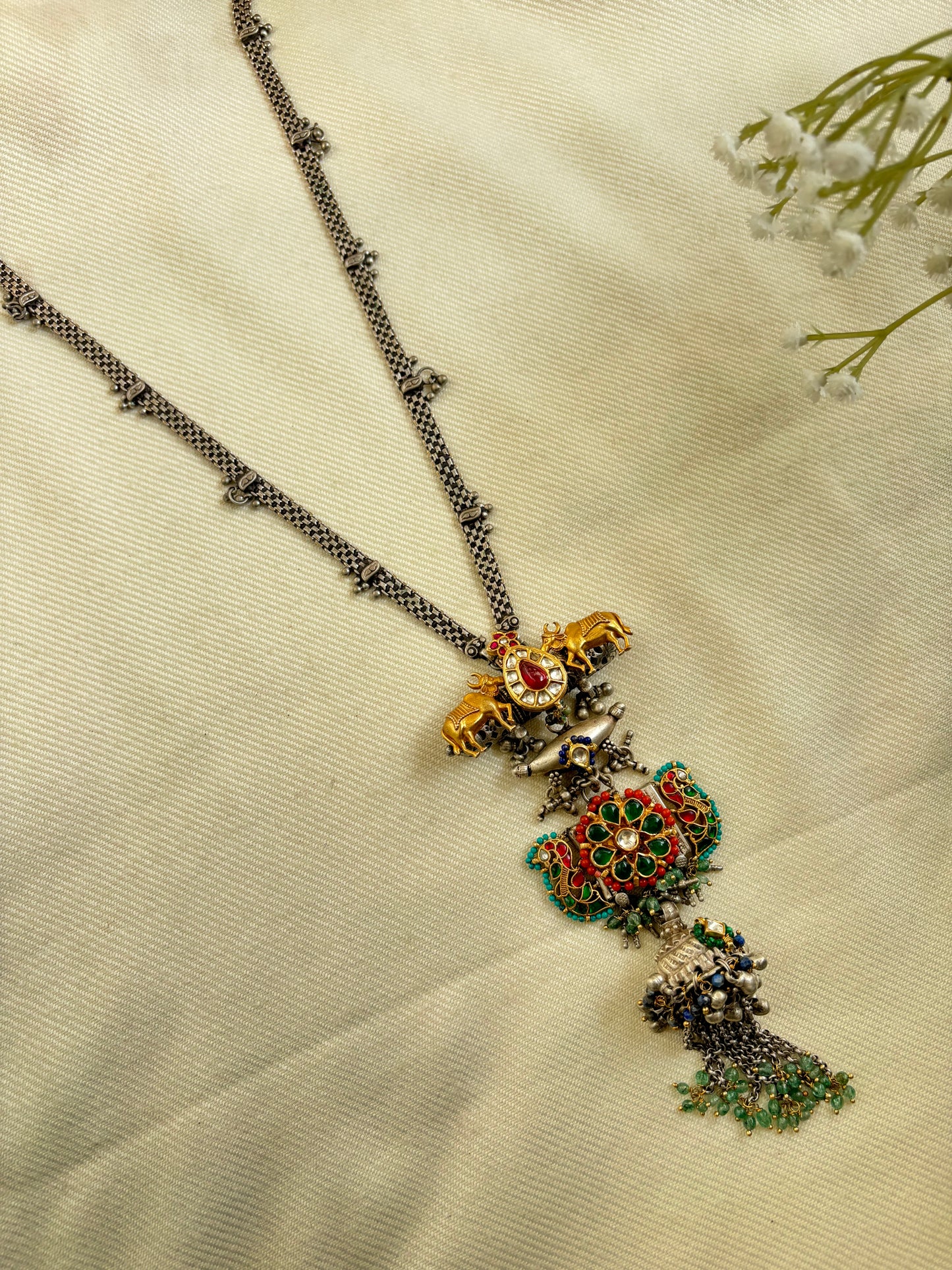 Handcrafted Silver Kundan Studded Necklace