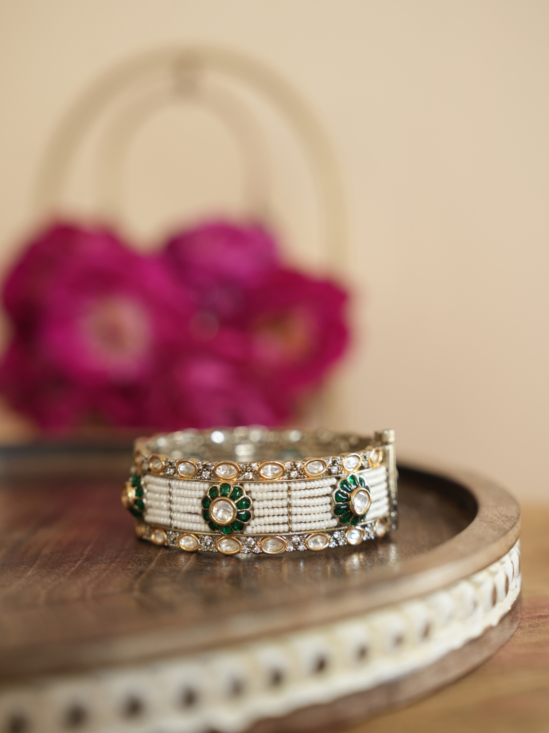 Pearl-Stranded Kundan Kada