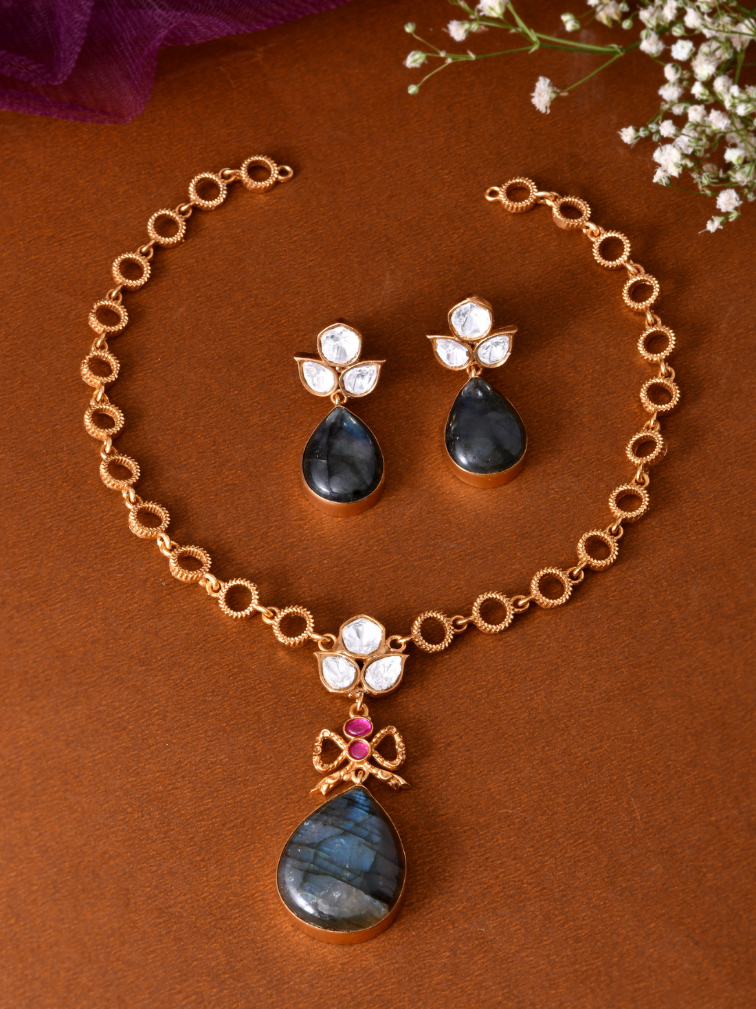 Labradorite Kundan Pendant Set