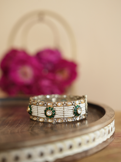 Pearl-Stranded Kundan Kada