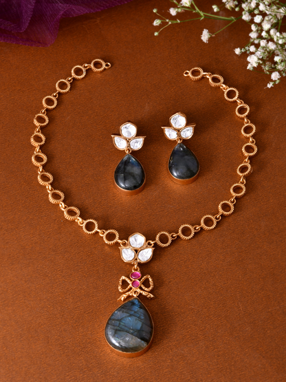 Labradorite Kundan Pendant Set